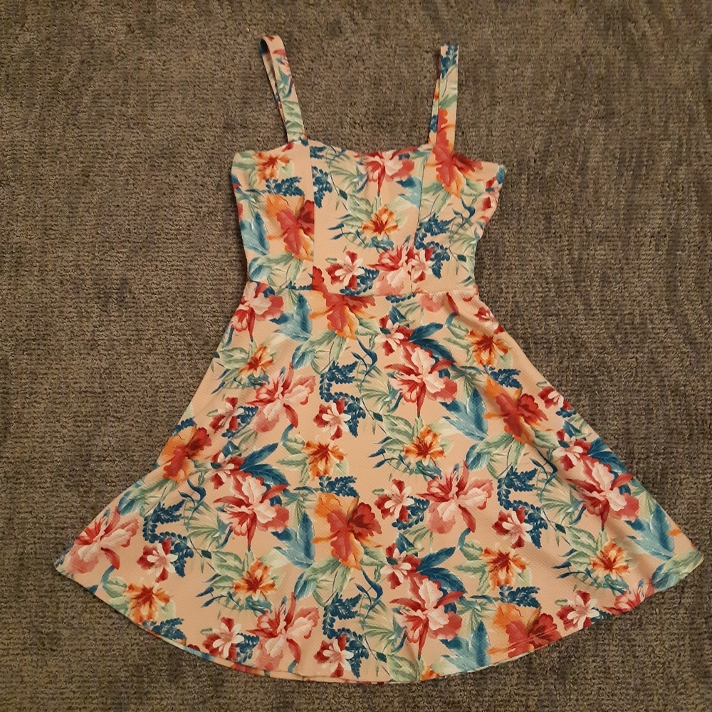 Timing Pink and Green Floral Bow Dress Size Medium